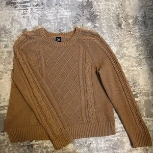 GAP Cable Knit Crewneck Sweater in Camel
